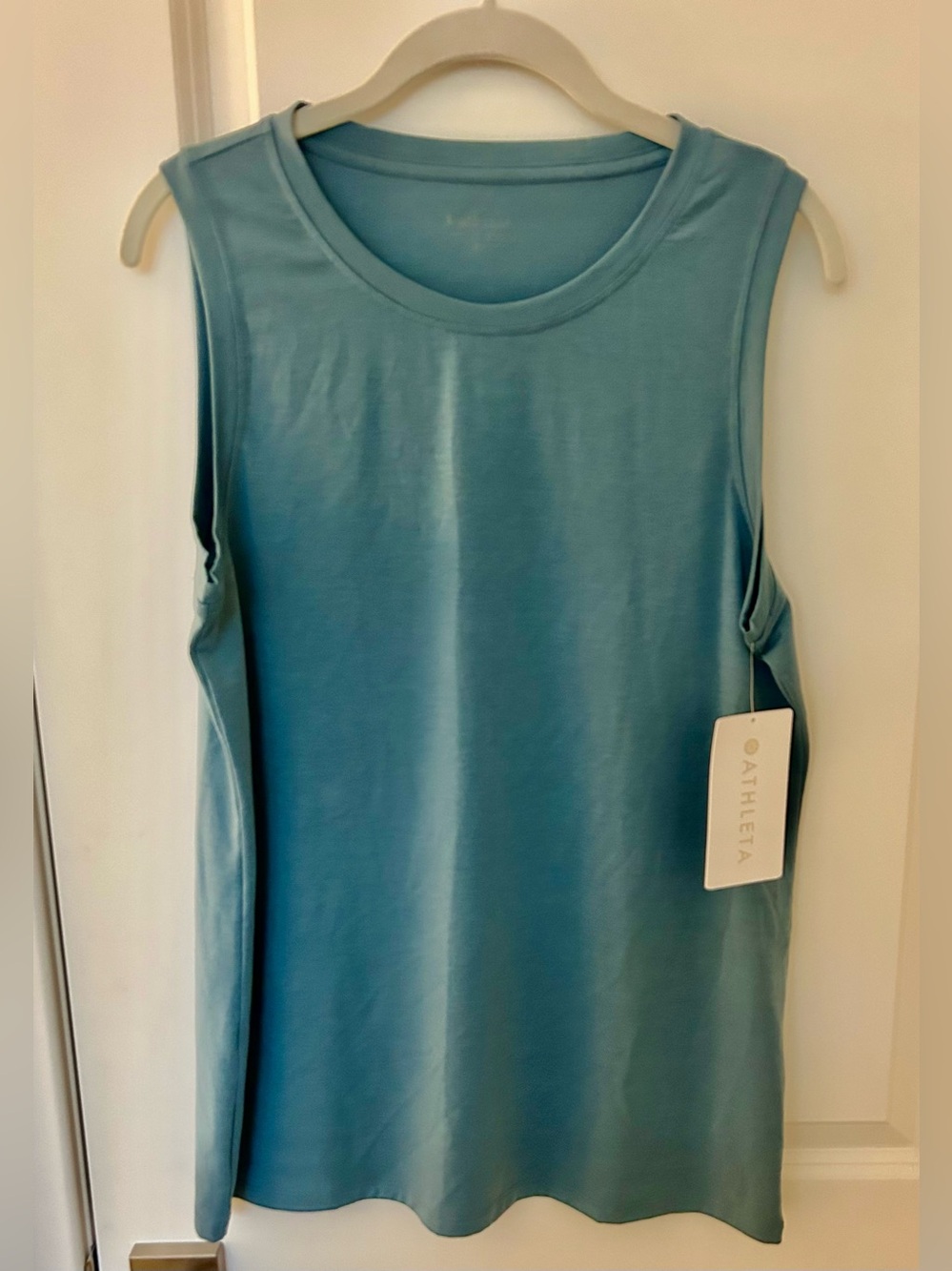 Athleta Women’s Sleeveless Muscle Tank in Light Teal